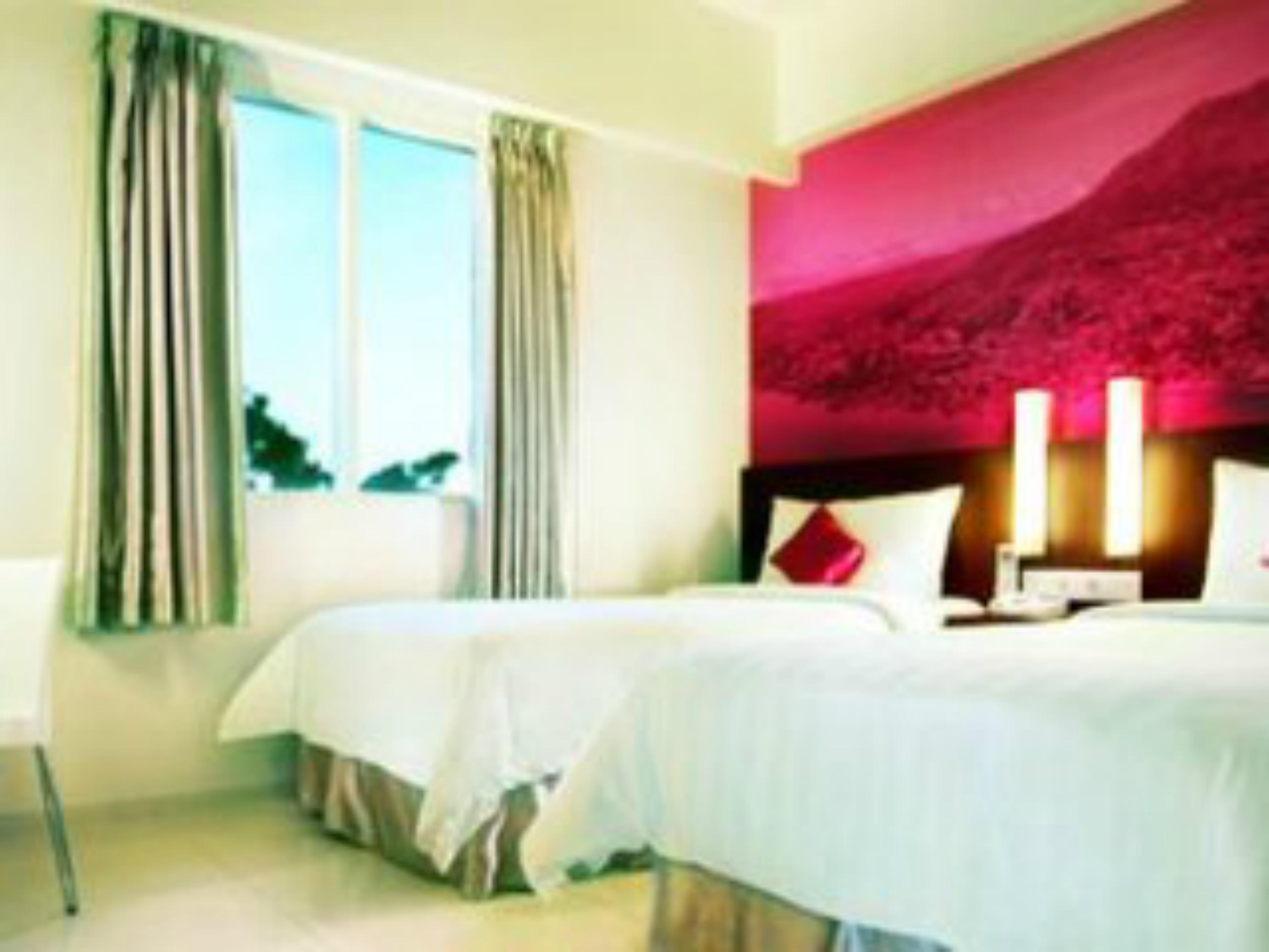 Primera Hotel Seminyak Ngoại thất bức ảnh