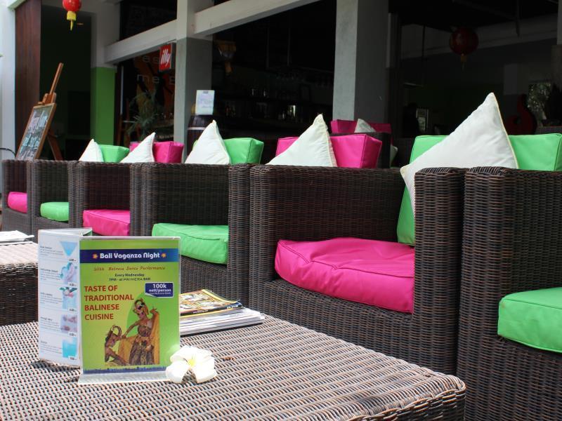 Primera Hotel Seminyak Ngoại thất bức ảnh