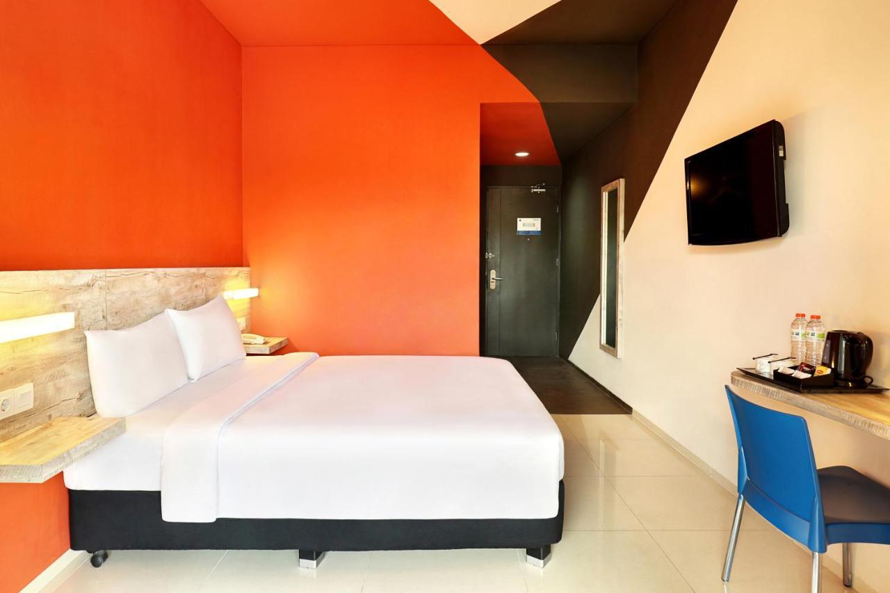 Primera Hotel Seminyak Ngoại thất bức ảnh