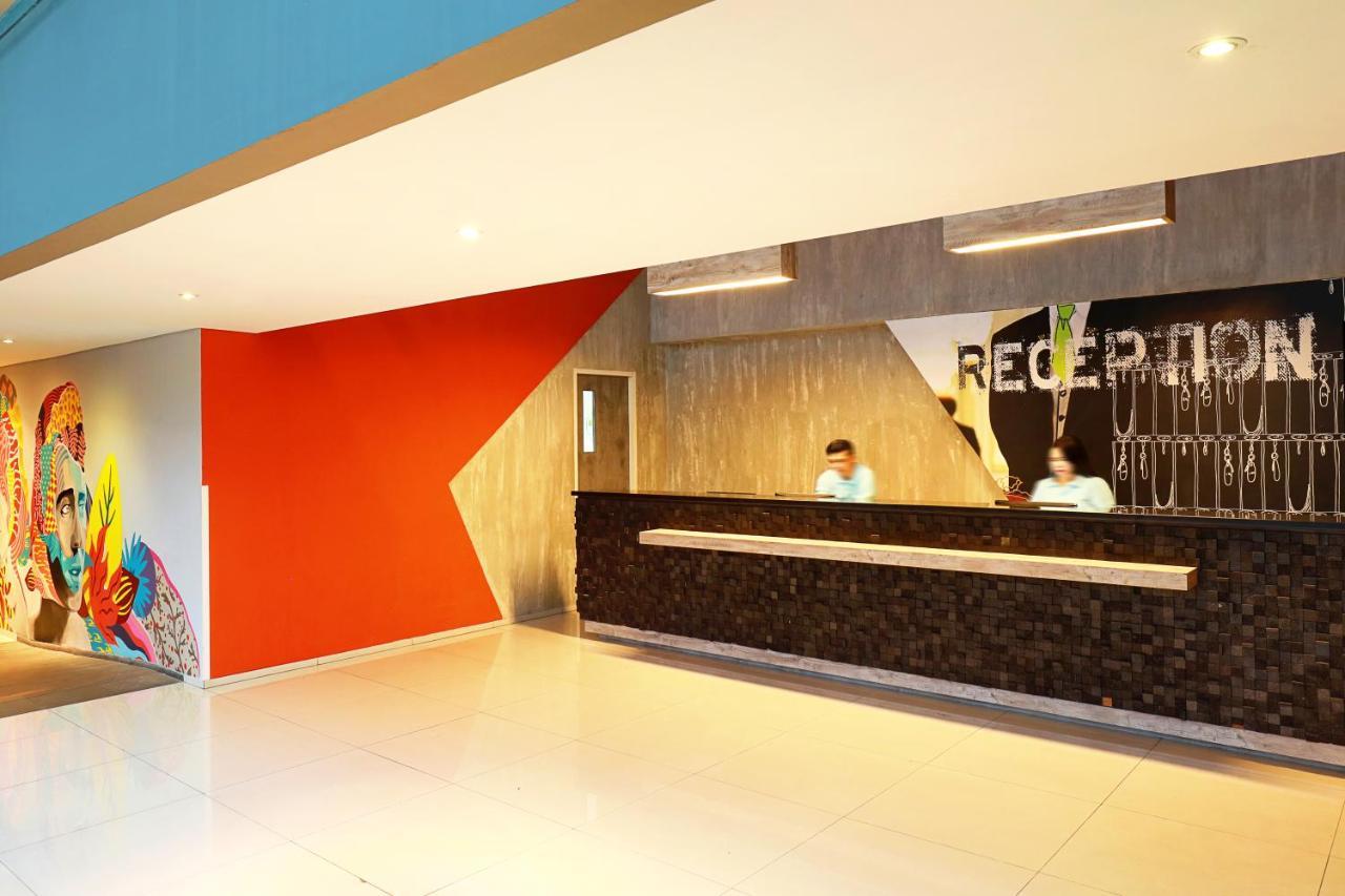 Primera Hotel Seminyak Ngoại thất bức ảnh