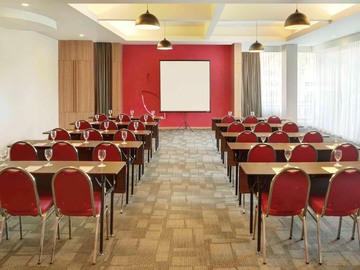 Primera Hotel Seminyak Ngoại thất bức ảnh