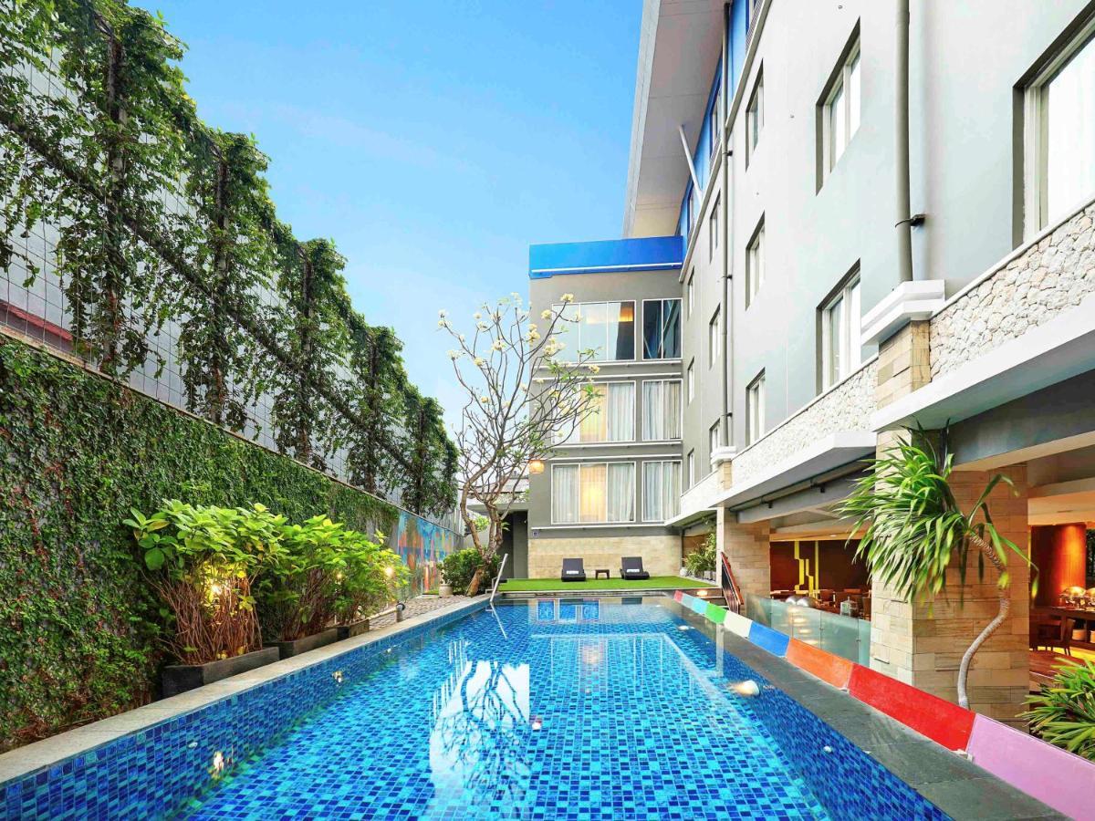 Primera Hotel Seminyak Ngoại thất bức ảnh